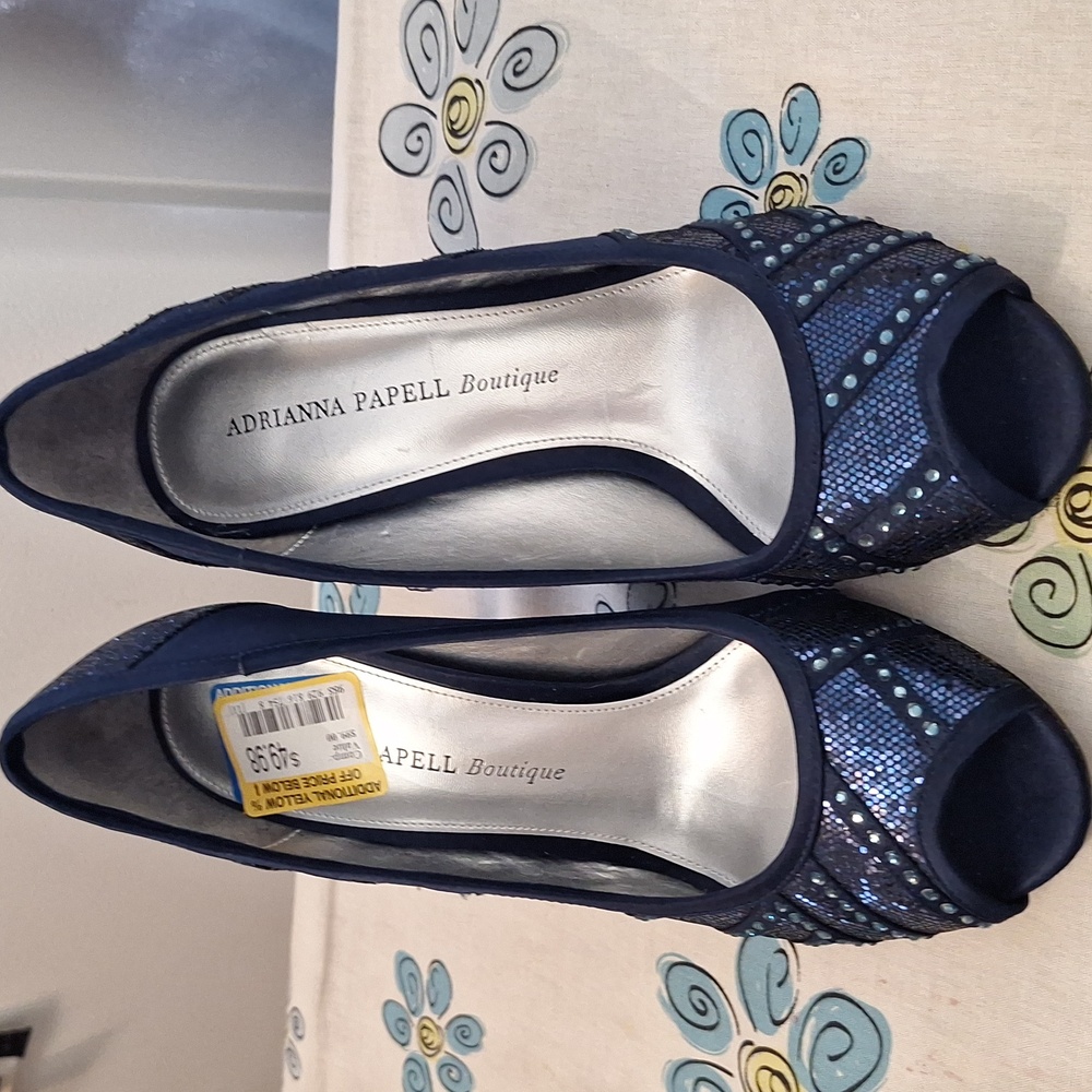 3/$20-Adrianna Papell Midnight Blue Sequin 3-inch Heels, Leather Soles, 8 1/2 M